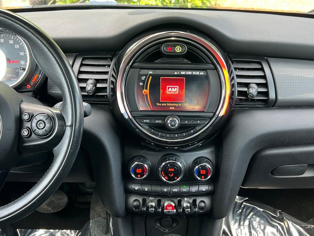 Used 2021 MINI Cooper 4-Door Hardtop image 41