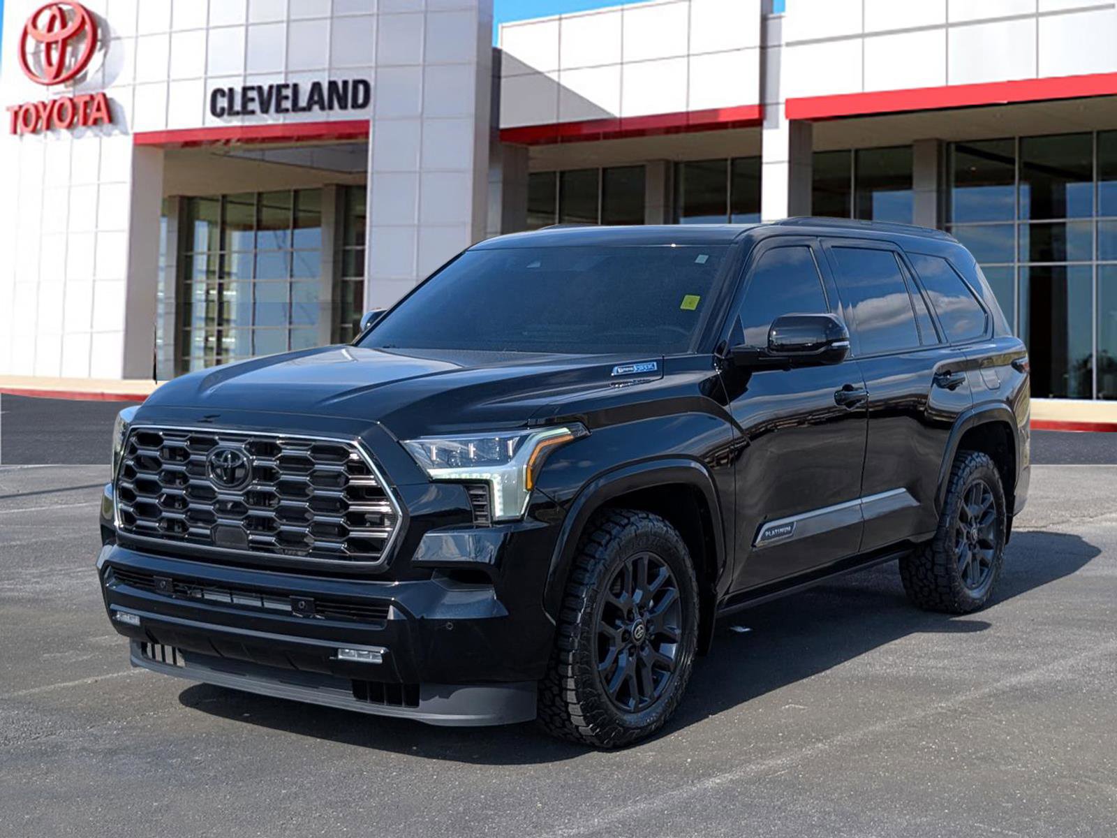 Used 2026 Toyota Sequoia Platinum image 4