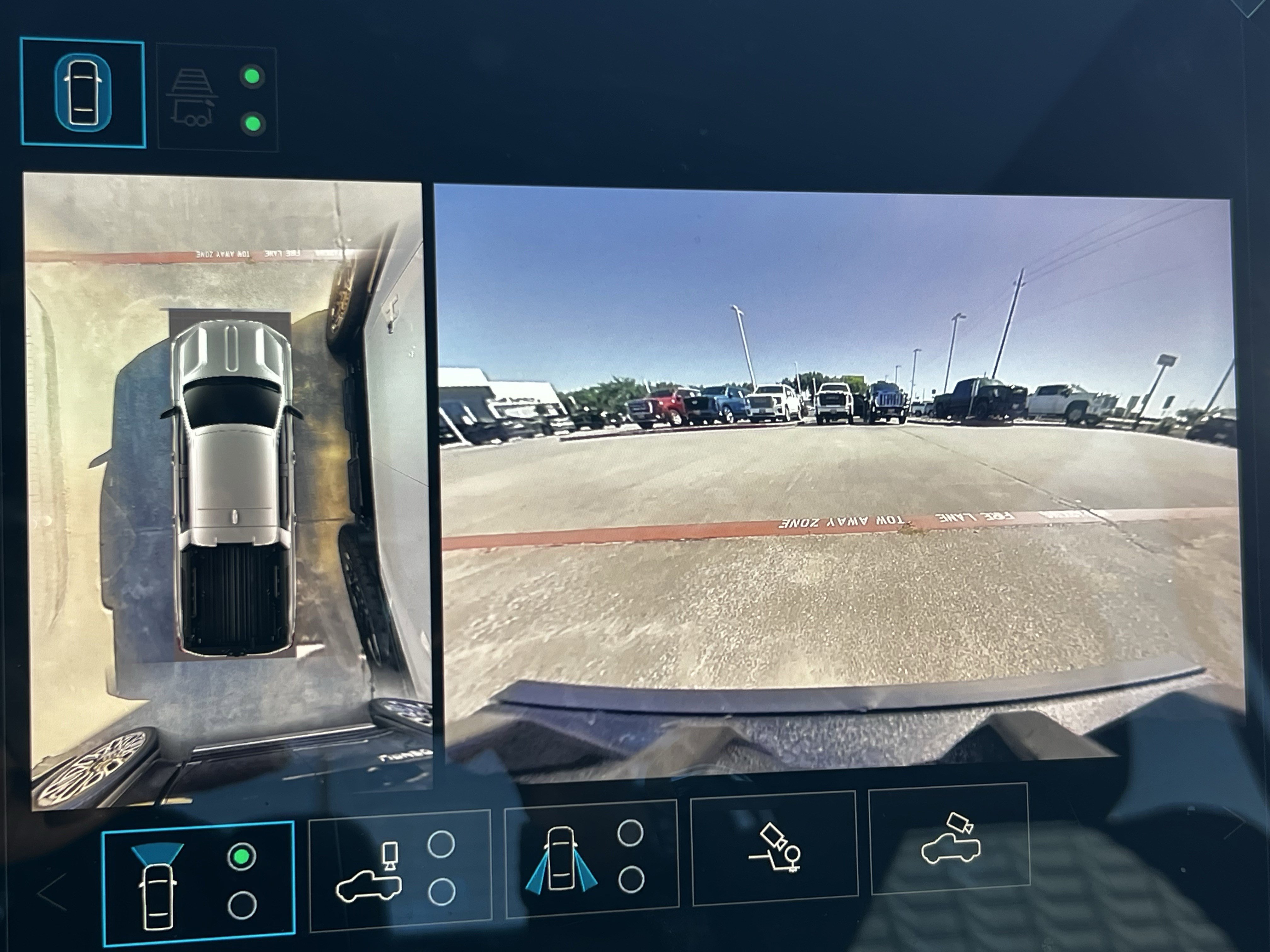 New 2025 GMC Sierra EV Denali image 16