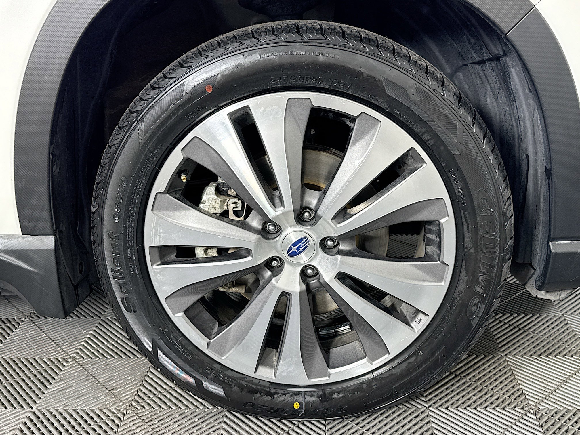 Used 2021 Subaru Ascent Limited w/ Technology Package image 31