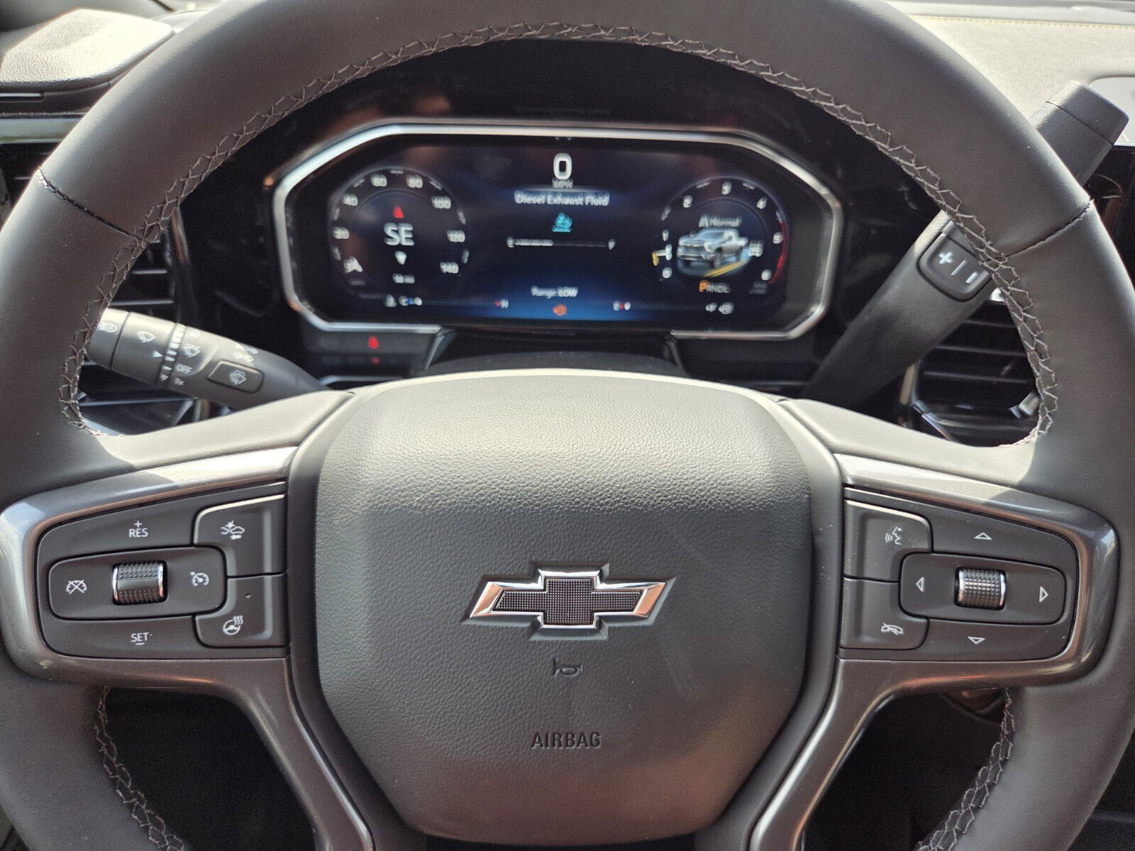 New 2026 Chevrolet Silverado 2500 ZR2 AWD/4WD image 13