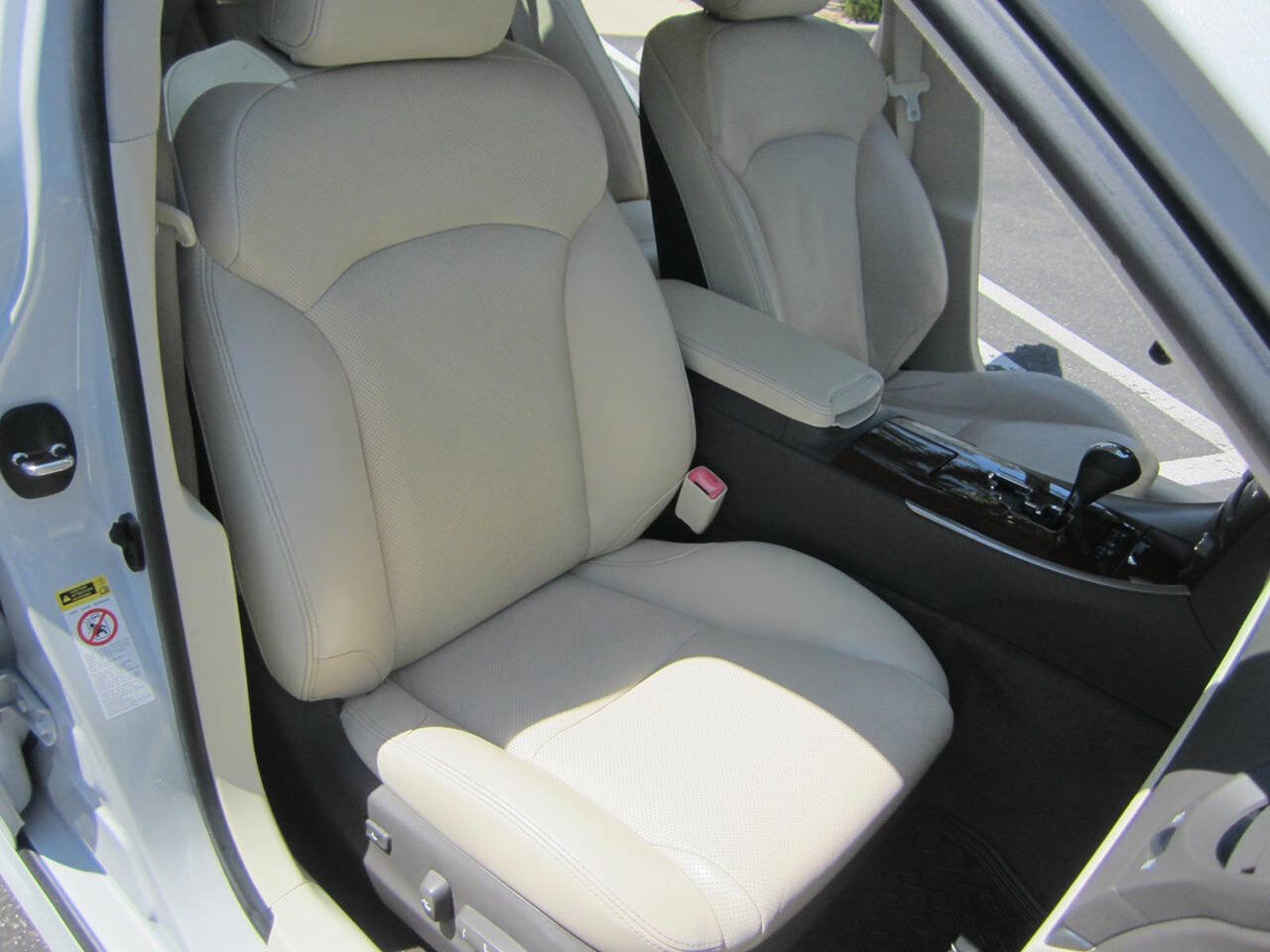 Used 2011 Lexus IS 250 w/ Premium Pkg Value Edition RWD image 19