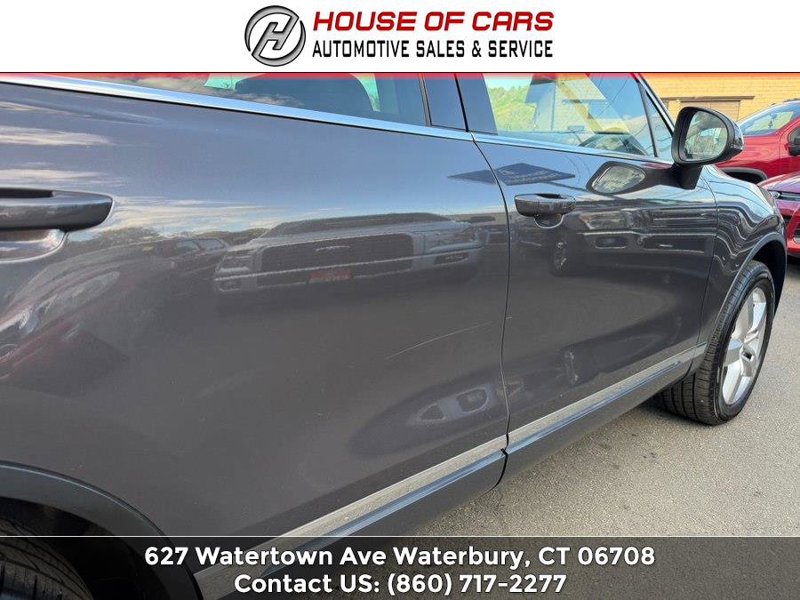 Used 2013 Volkswagen Touareg TDI AWD/4WD image 16