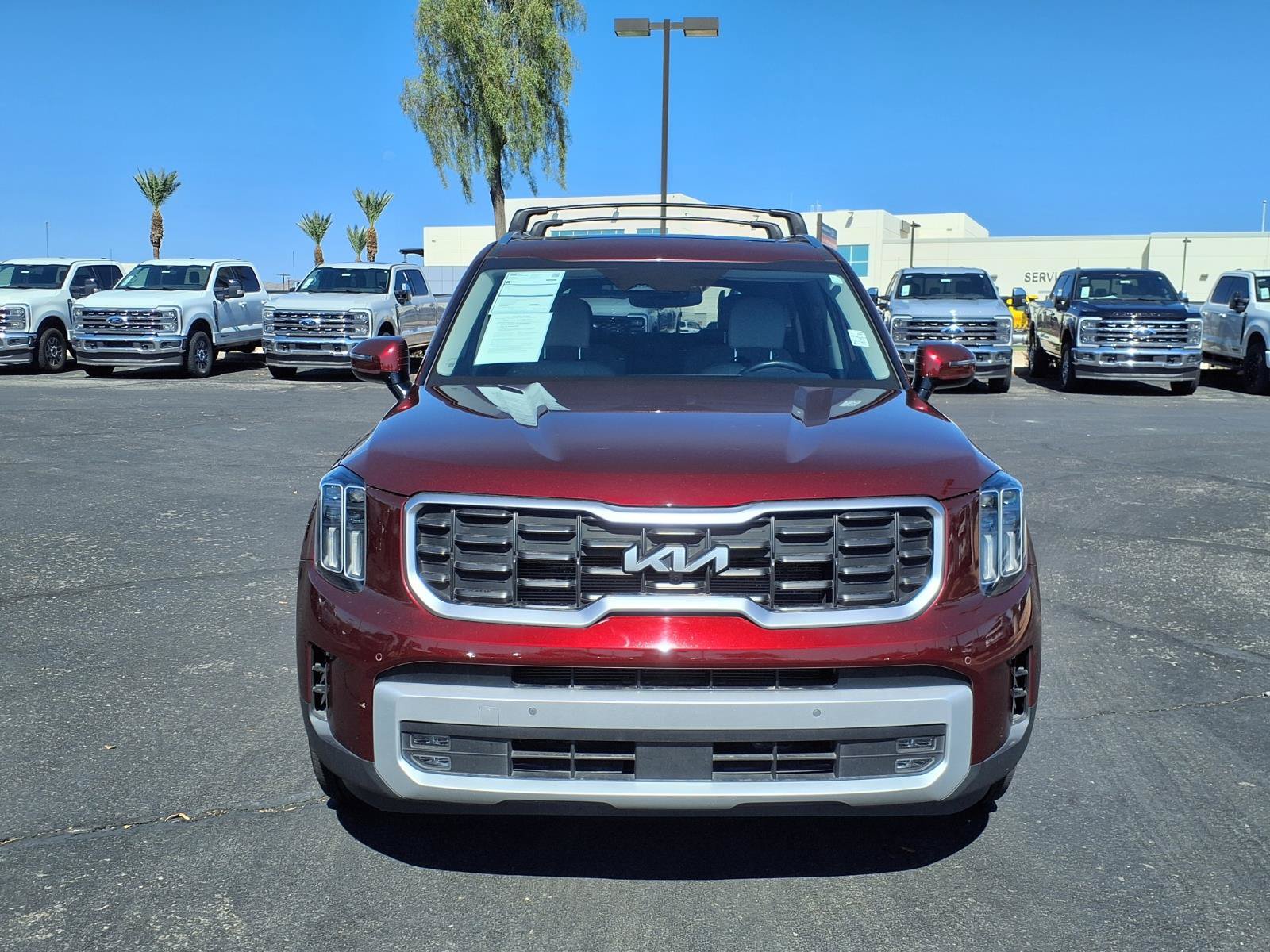 Used 2024 Kia Telluride SX AWD/4WD image 2