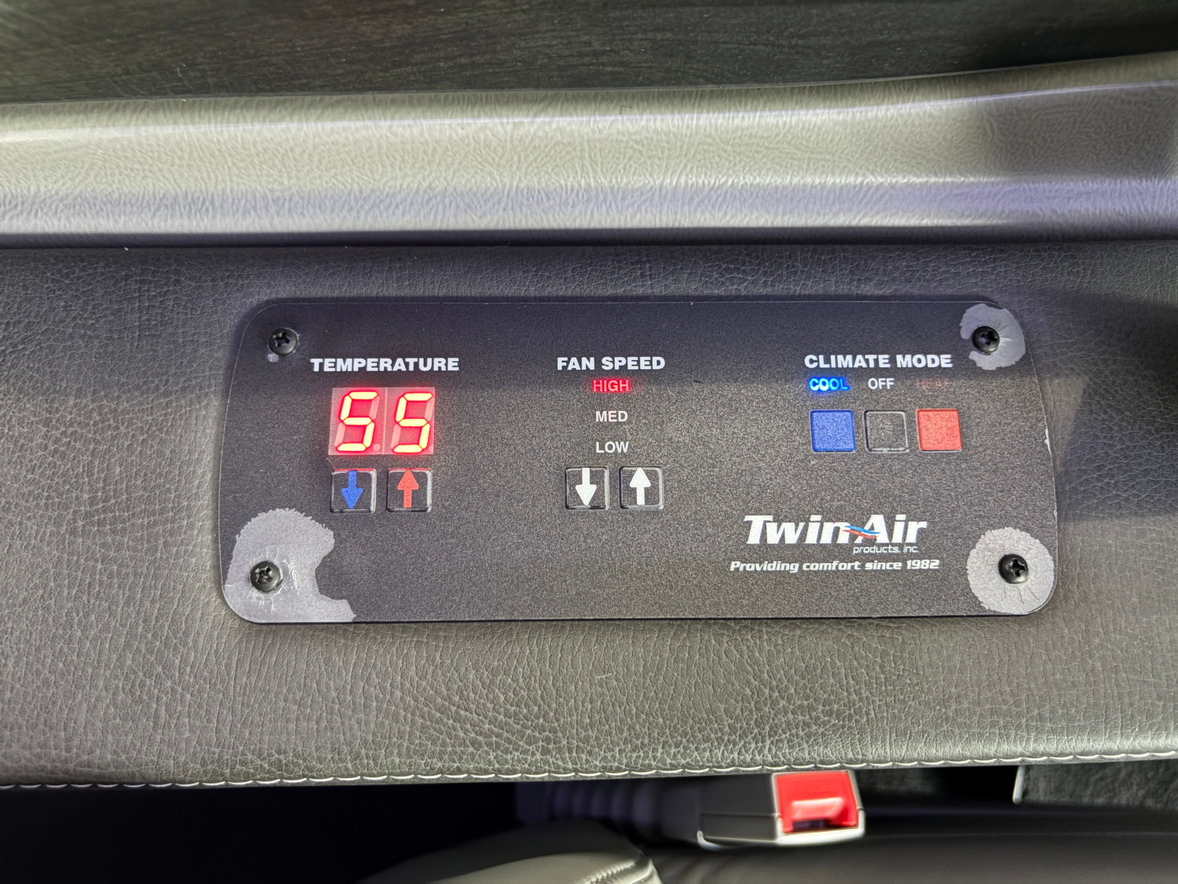 Used 2023 Mercedes-Benz Sprinter 2500 image 45