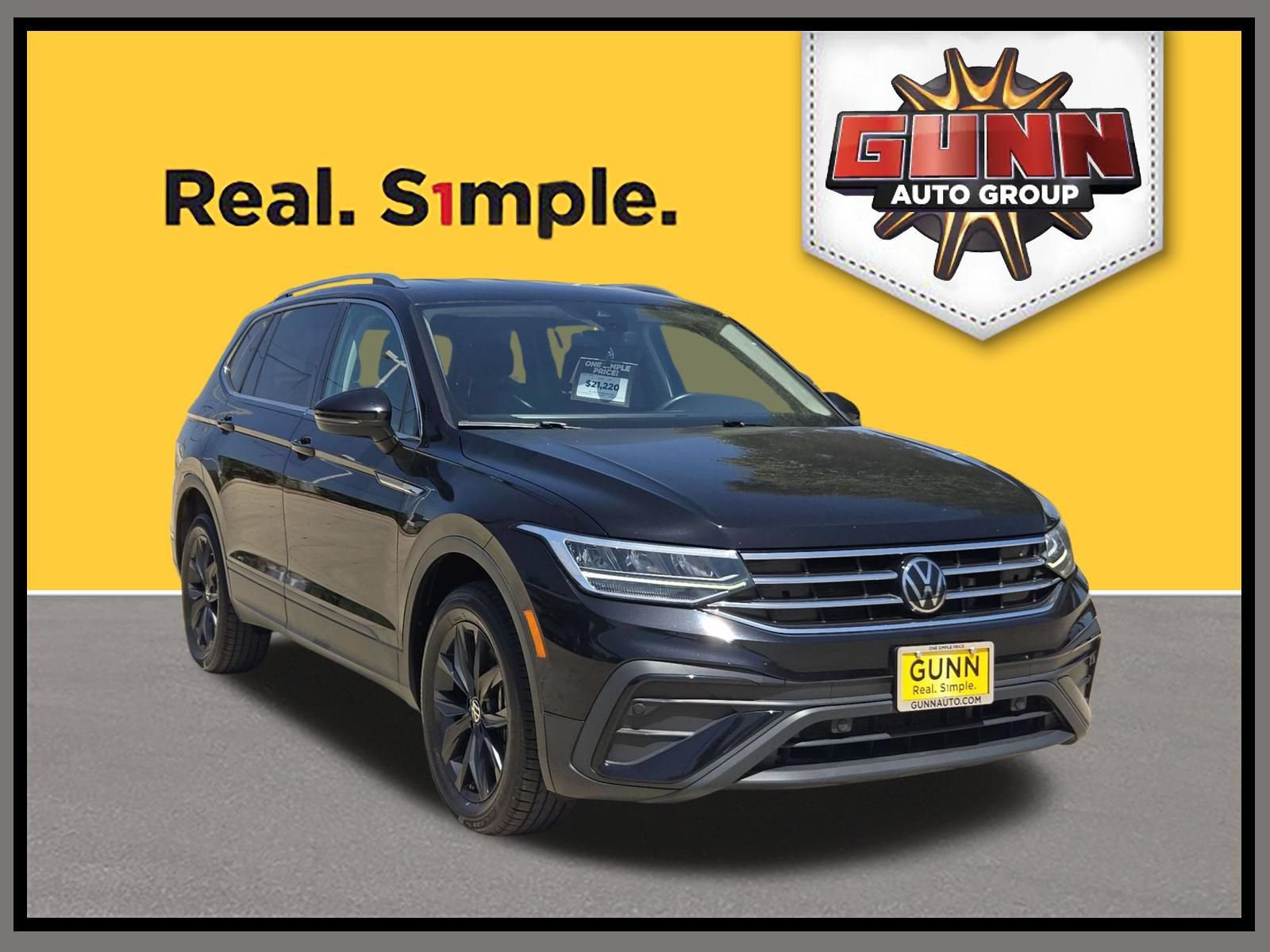Used 2024 Volkswagen Tiguan SE