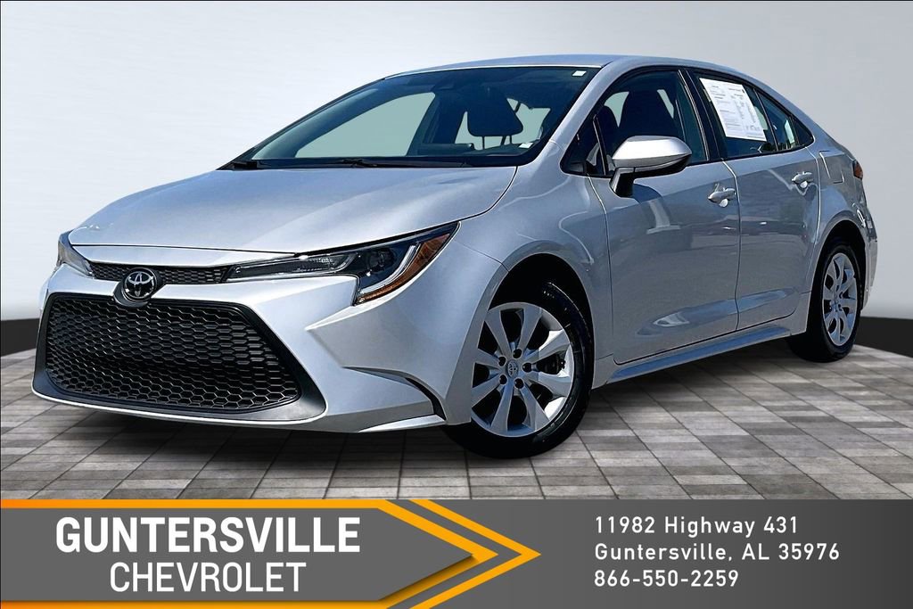 Used 2022 Toyota Corolla LE image 1