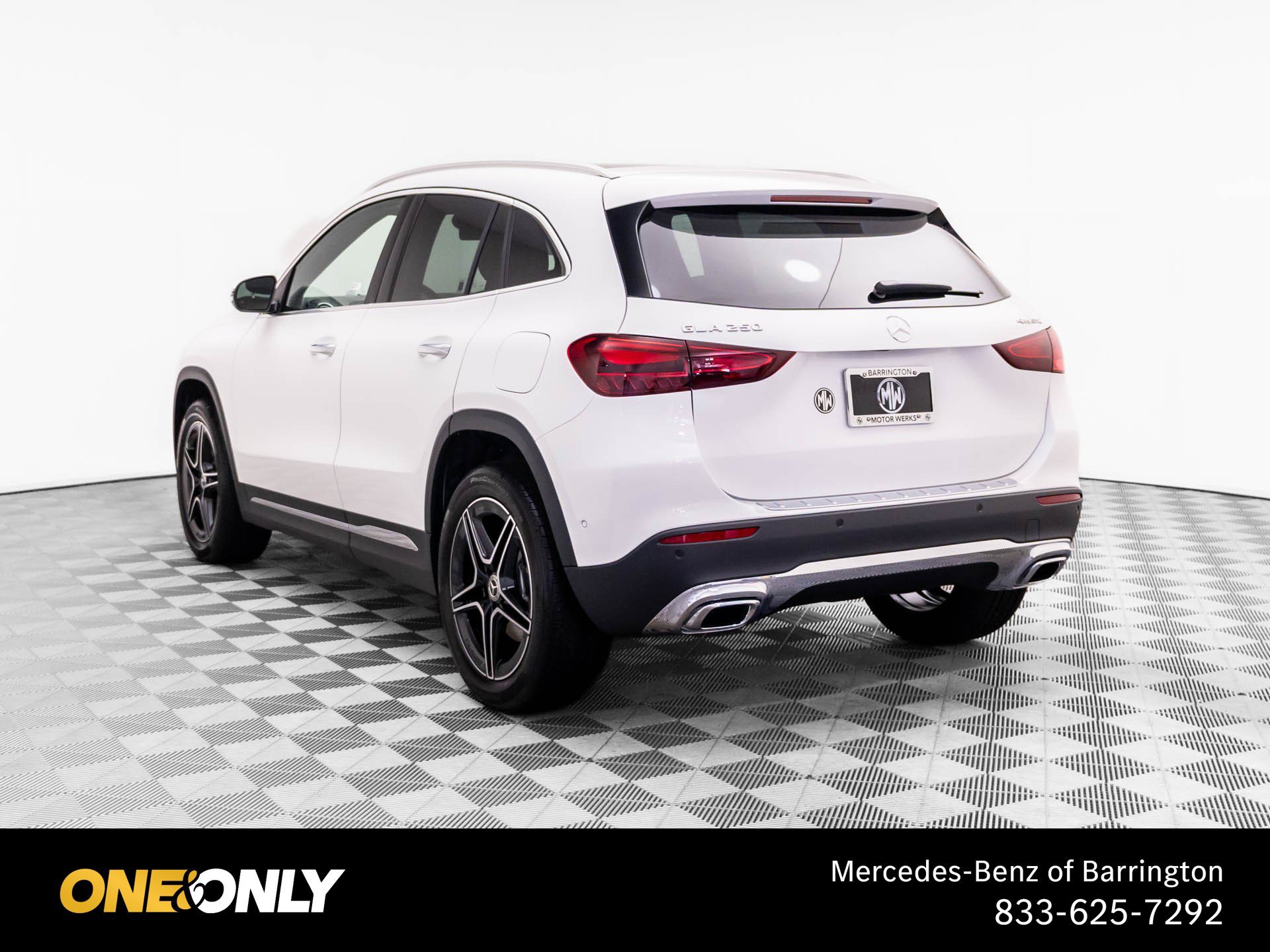 New 2026 Mercedes-Benz GLA 250 4MATIC image 3