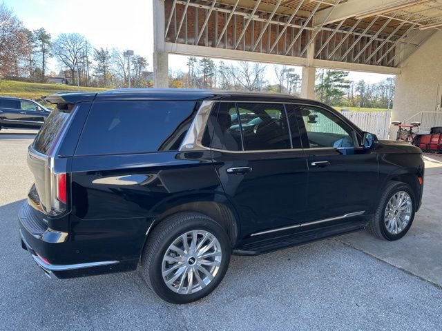 Certified 2024 Cadillac Escalade Premium Luxury image 9