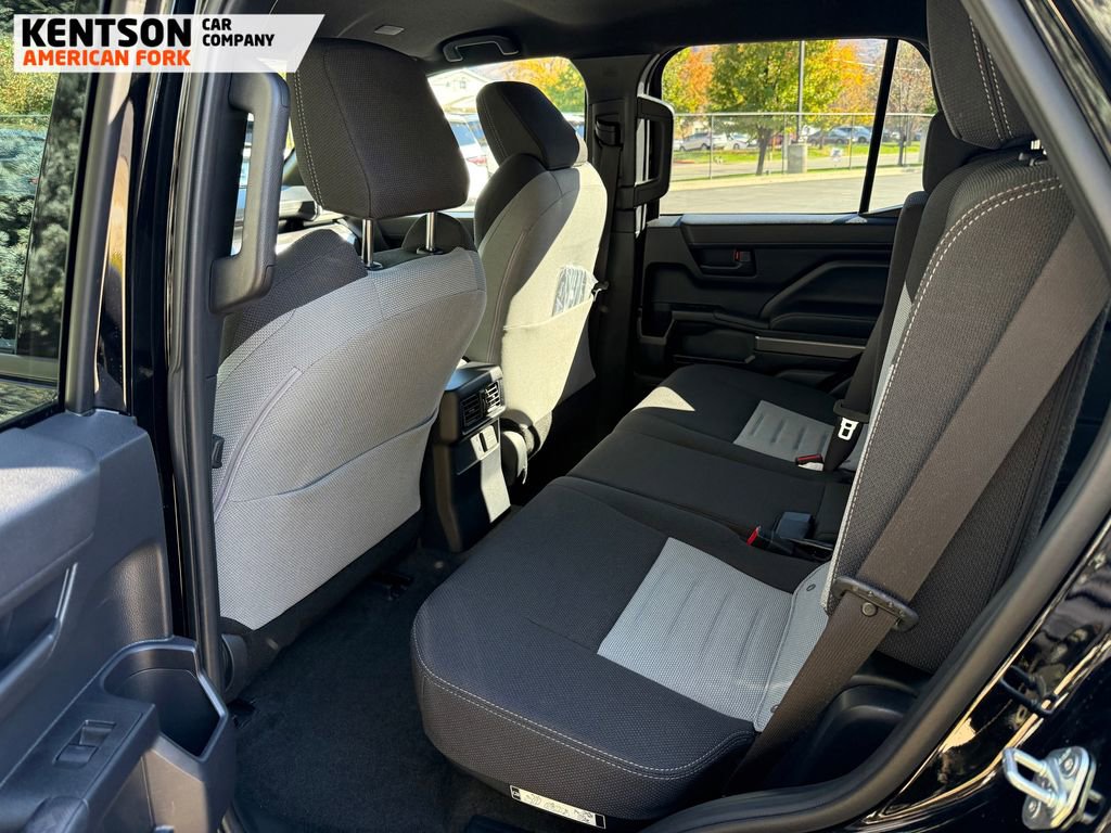 Used 2025 Toyota 4Runner TRD Off-Road image 35