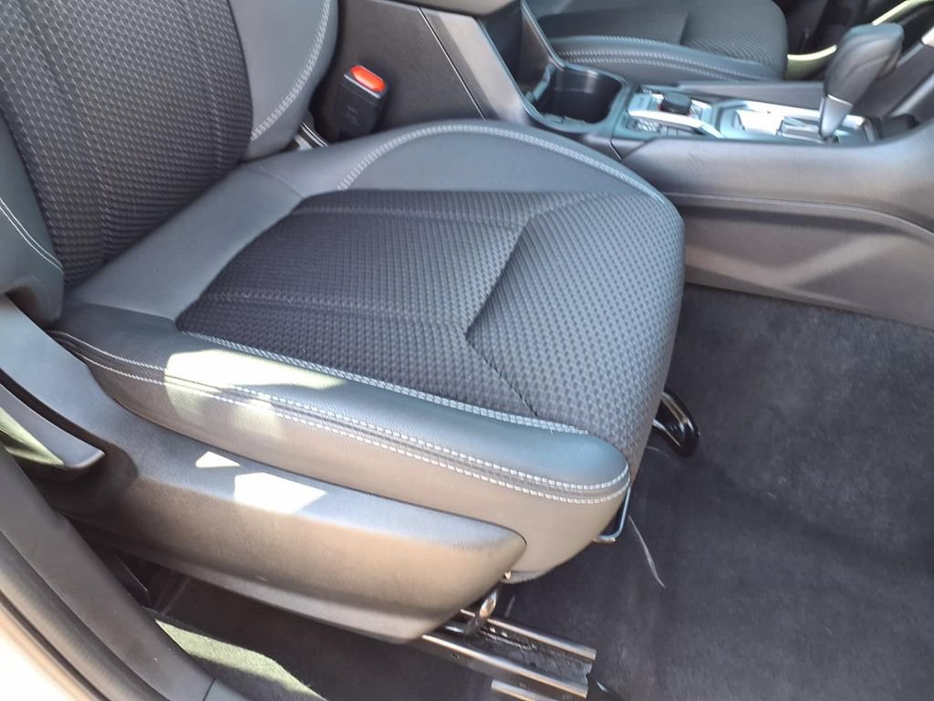 Certified 2023 Subaru Forester Premium AWD/4WD image 18