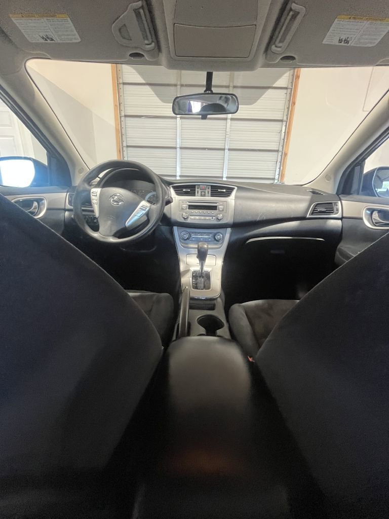 Used 2013 Nissan Sentra SV FWD image 6