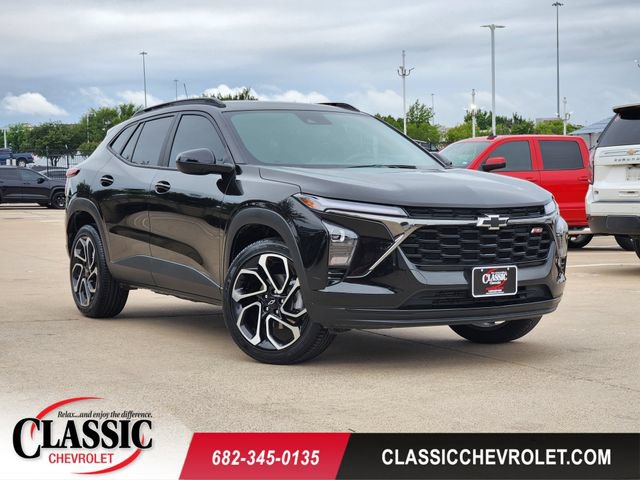 Used 2025 Chevrolet Trax RS w/ Driver Confidence Package