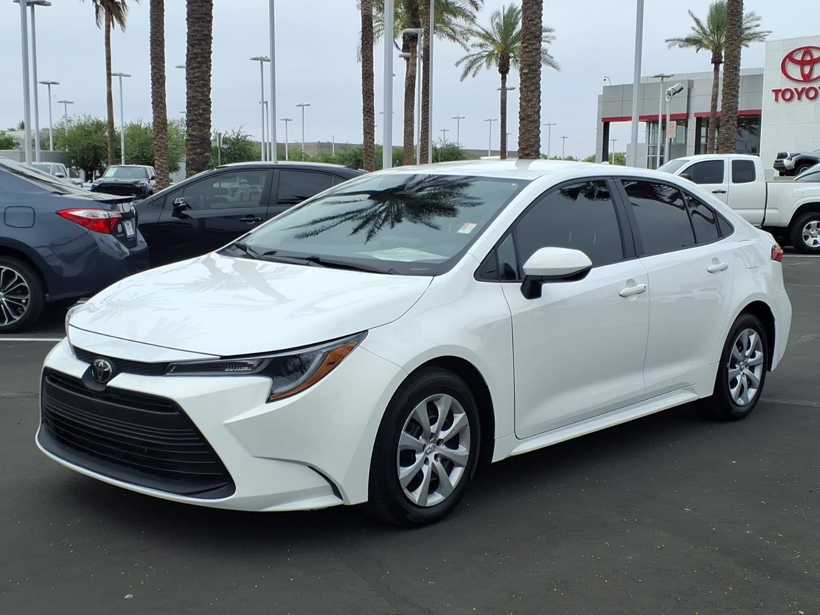 Certified 2025 Toyota Corolla LE FWD image 8