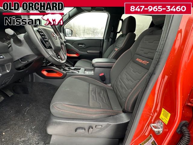 Used 2025 Nissan Frontier PRO-4X w/ Black Accent Package image 11