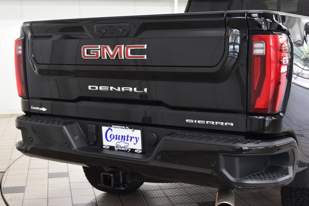 Used 2025 GMC Sierra 2500 Denali w/ Snow Plow Prep/Camper Package AWD/4WD image 23