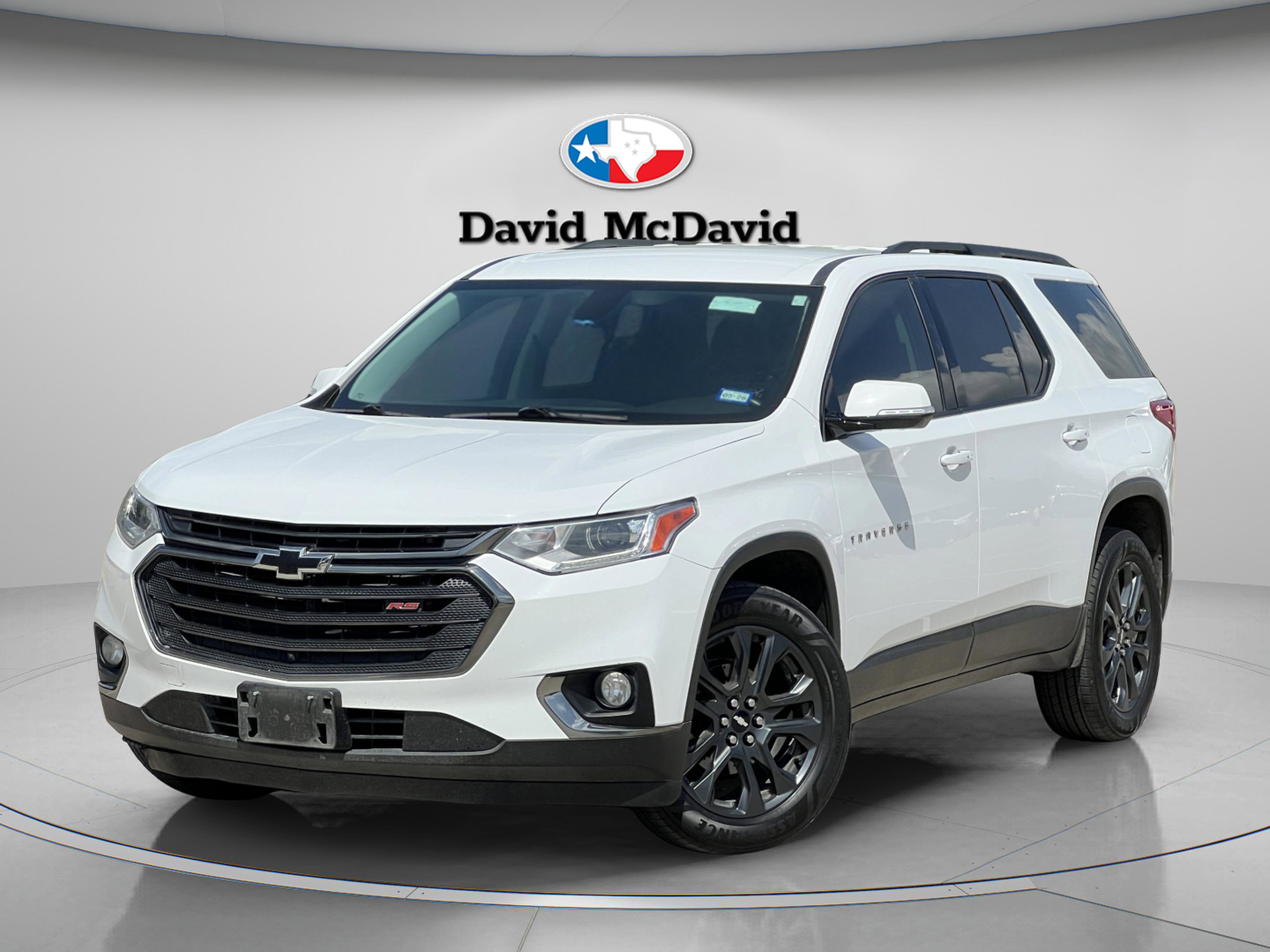 Used 2019 Chevrolet Traverse RS w/ LPO, Cargo Package FWD image 1