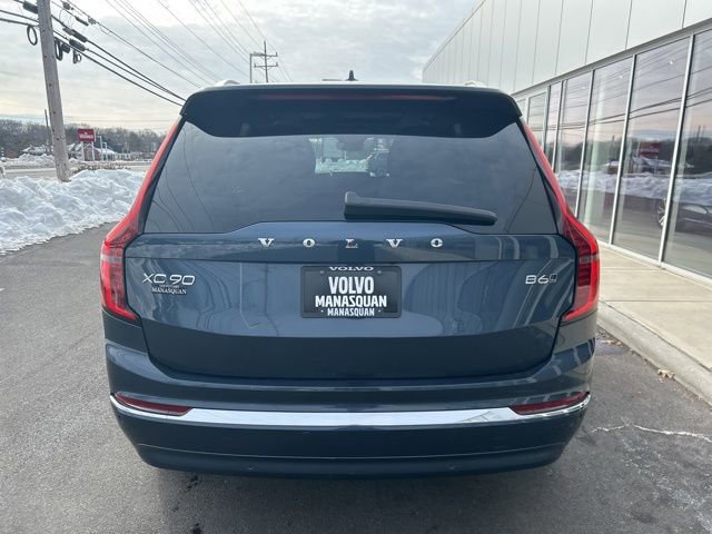 Certified 2025 Volvo XC90 B6 Plus image 4