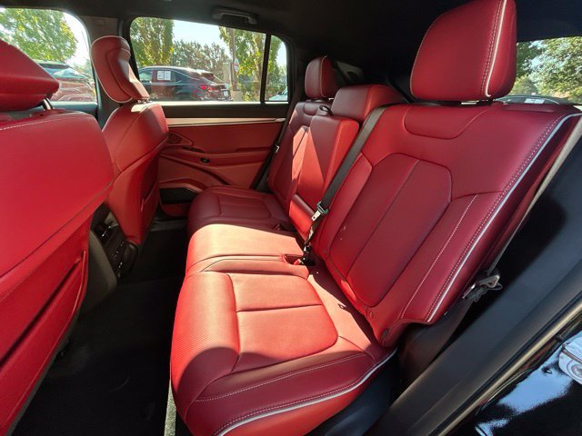 Used 2025 Jeep Wagoneer S Launch Edition w/ Trailer Tow Group AWD/4WD image 18