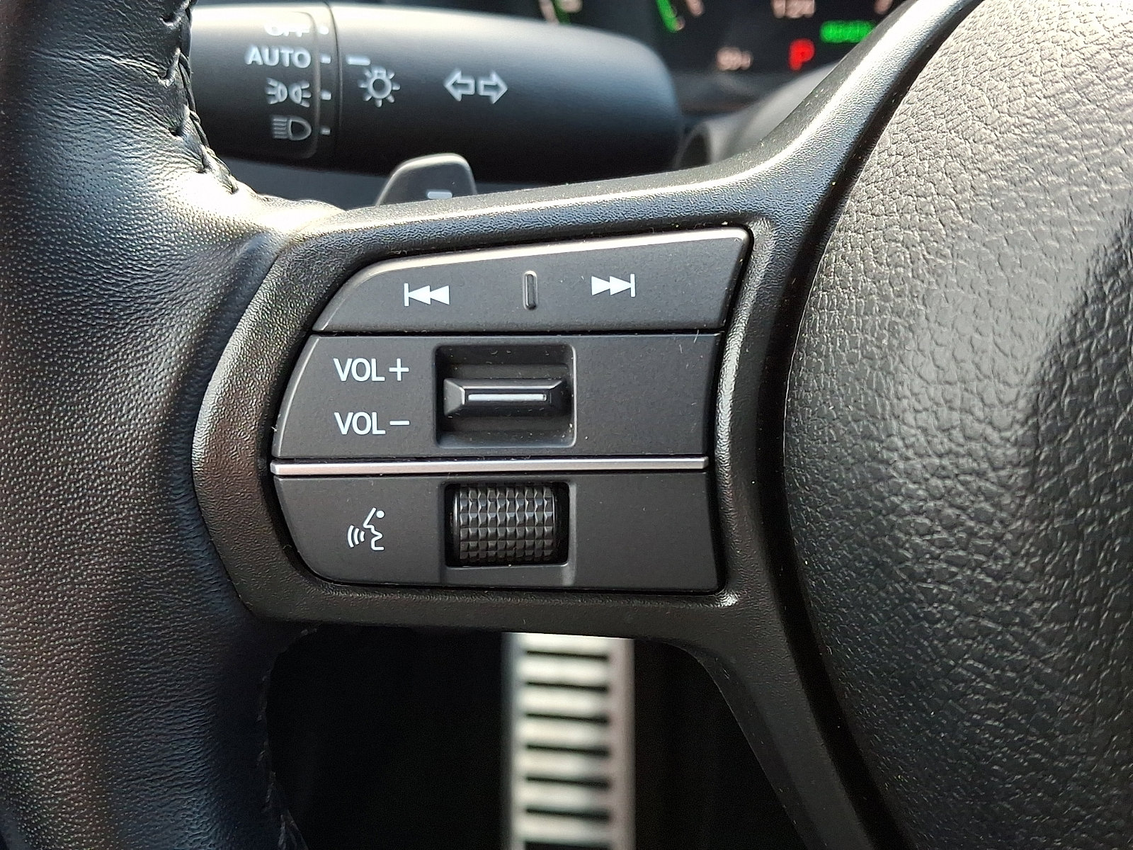 Certified 2025 Honda Accord Sport image 21