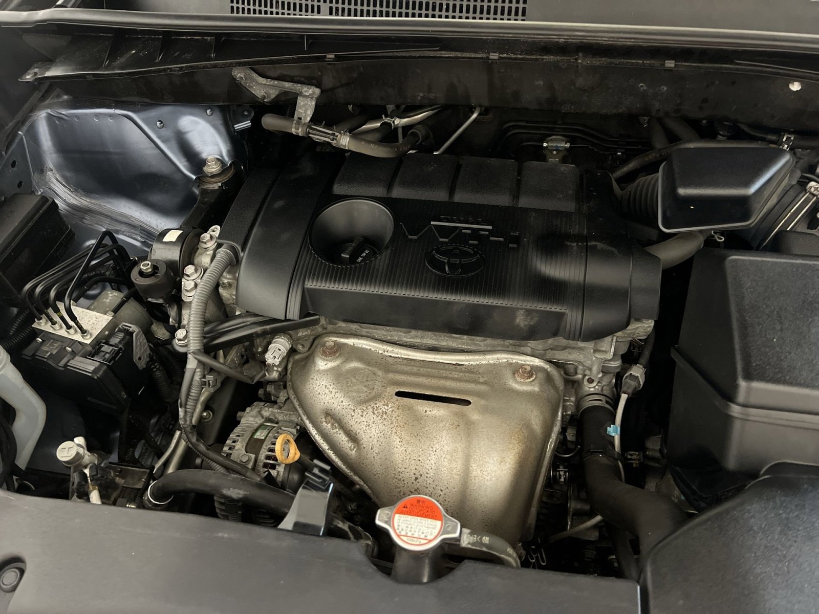 Used 2017 Toyota Highlander LE FWD image 28