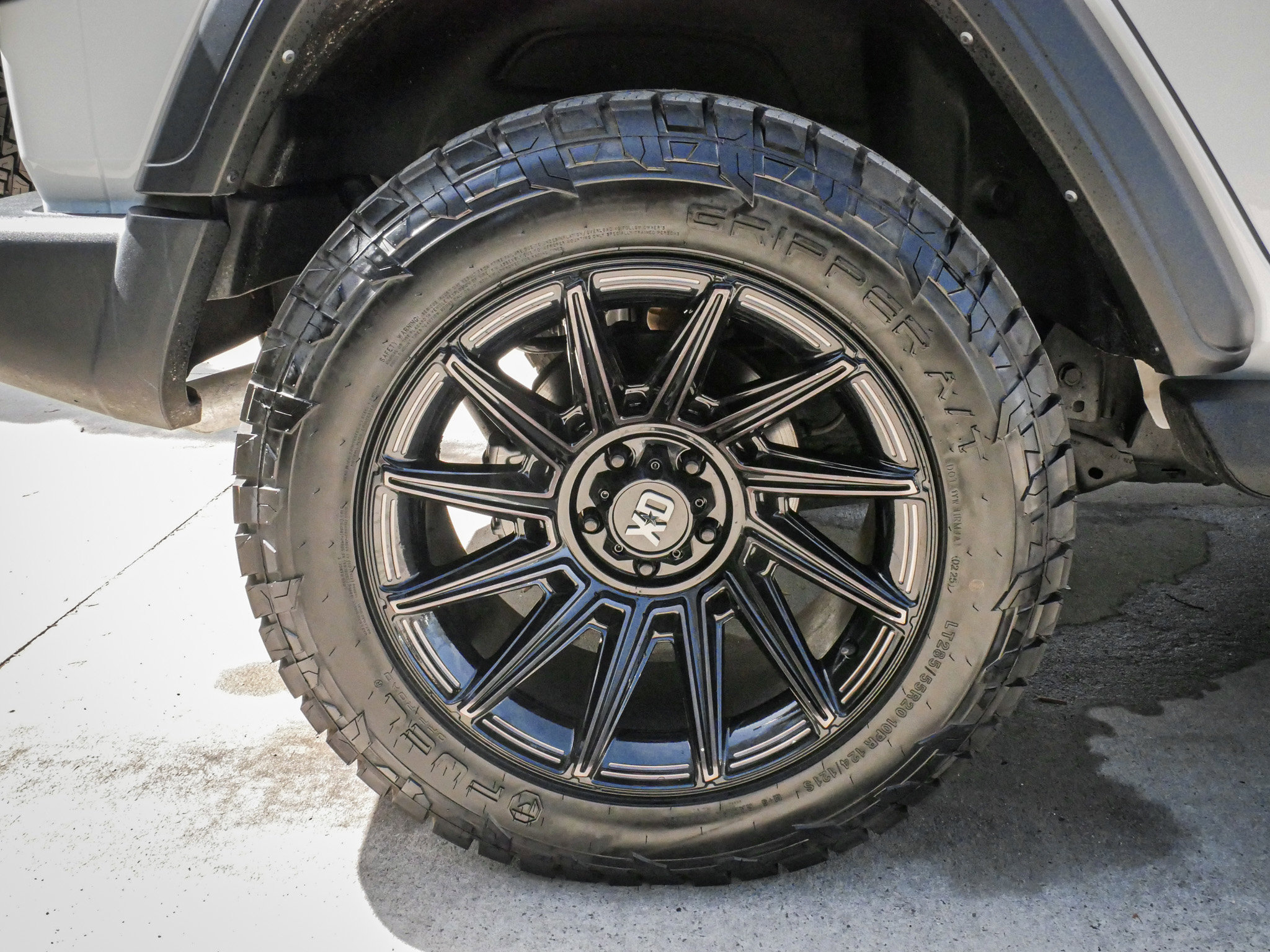Used 2022 Jeep Wrangler Unlimited Sport AWD/4WD image 13