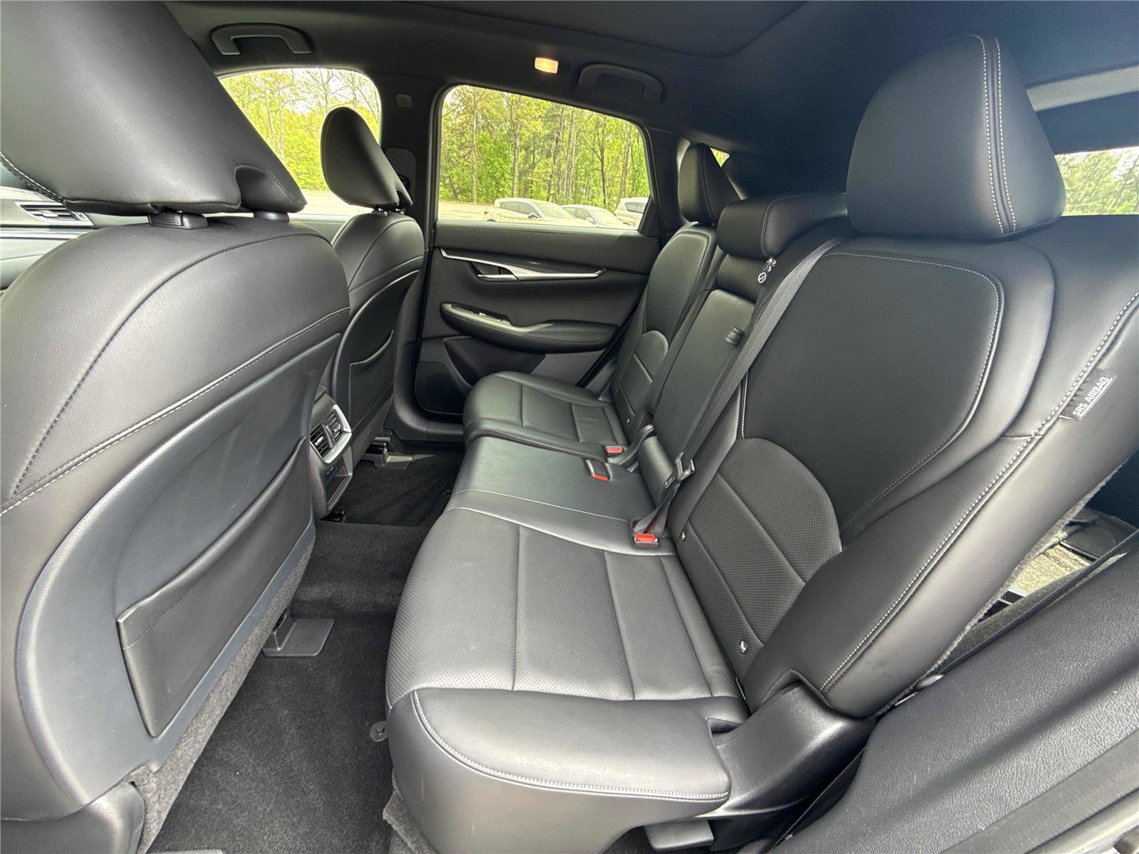 Used 2023 INFINITI QX50 Sport FWD image 12