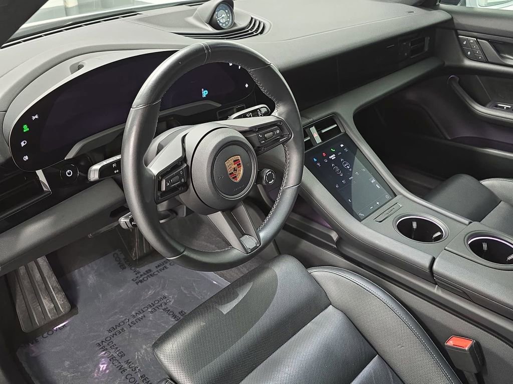 Certified 2023 Porsche Taycan w/ Premium Package RWD image 4