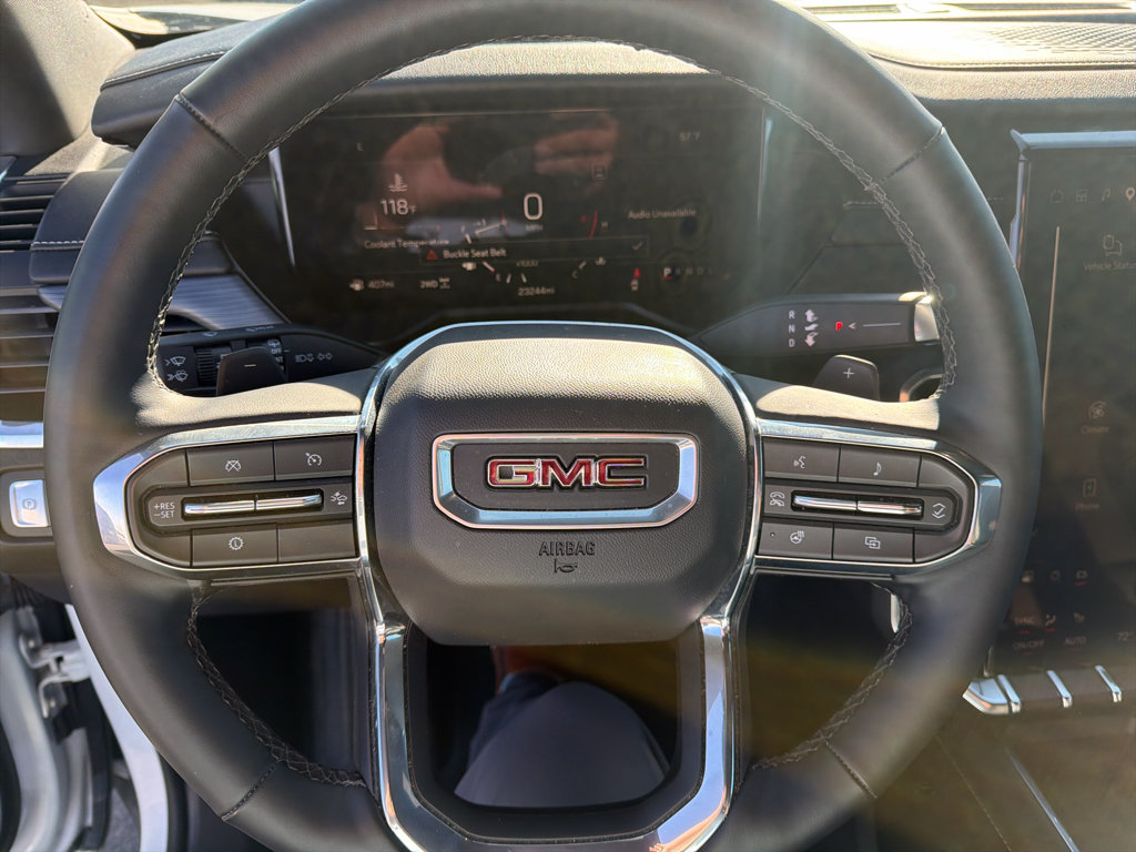 Used 2026 GMC Acadia Elevation w/ Elevation Premium Package AWD/4WD image 12