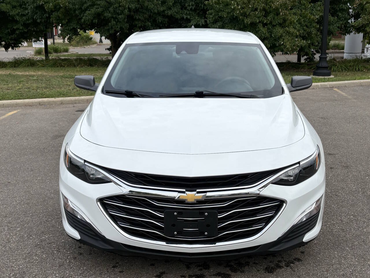 Used 2023 Chevrolet Malibu LS FWD image 5