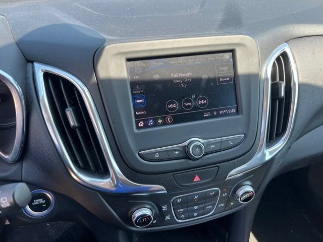 Used 2020 Chevrolet Equinox LT w/ Midnight Edition FWD image 7