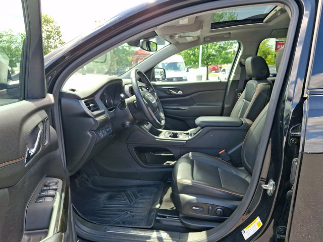 Used 2022 GMC Acadia AT4 w/ Technology Package AWD/4WD image 16
