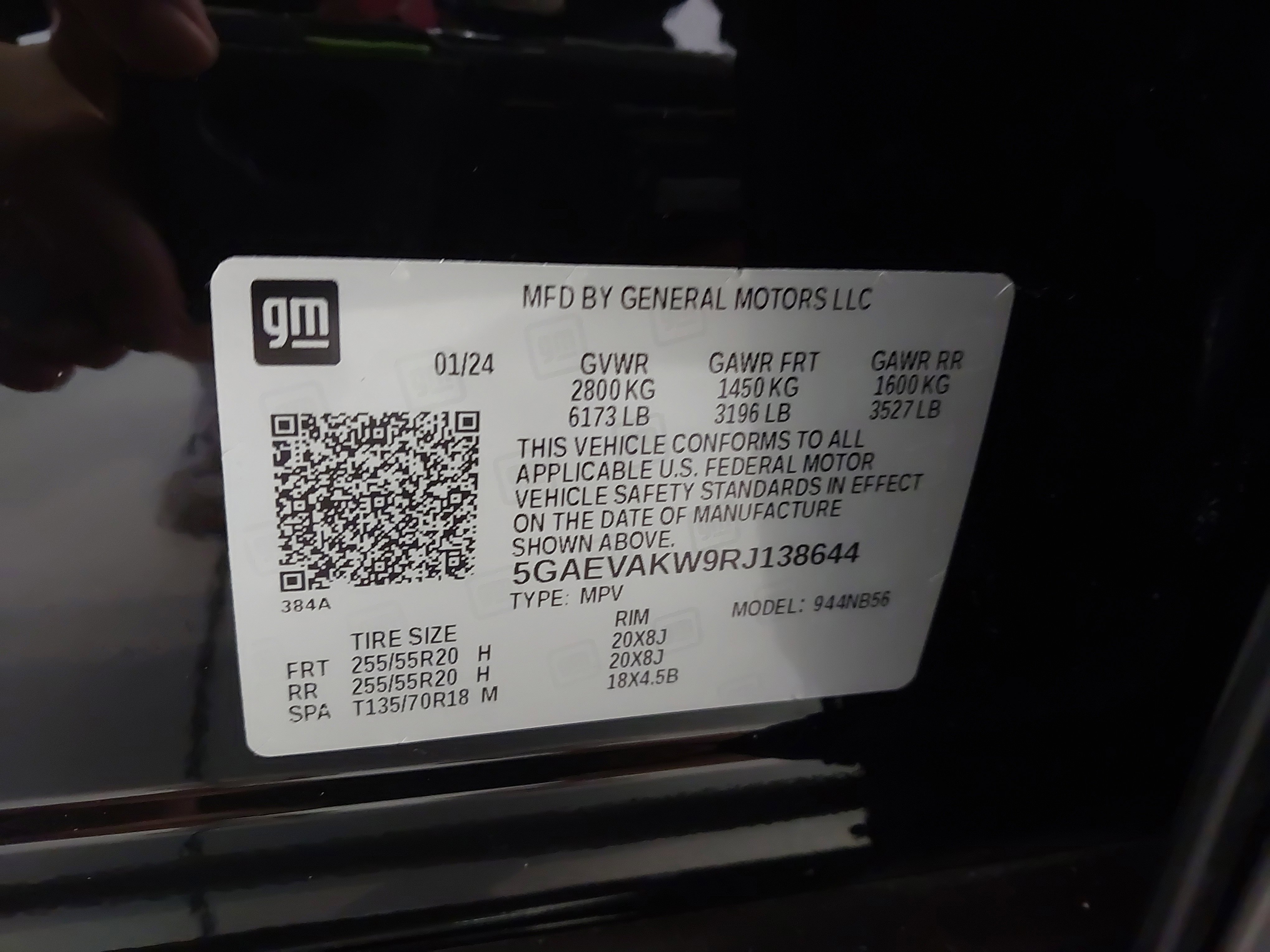 Used 2024 Buick Enclave Essence w/ Experience Buick Package AWD/4WD image 34