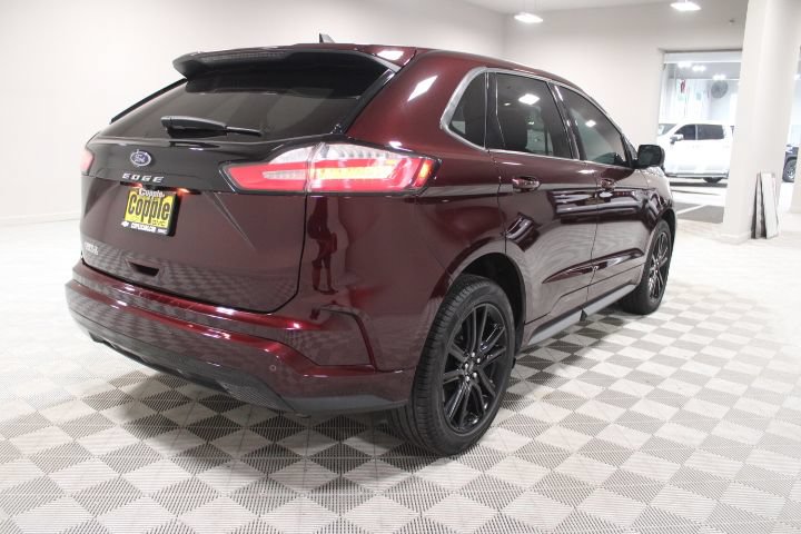 Used 2024 Ford Edge ST-Line AWD/4WD image 11