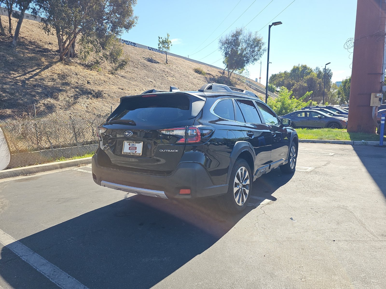 Certified 2024 Subaru Outback Limited AWD/4WD image 7