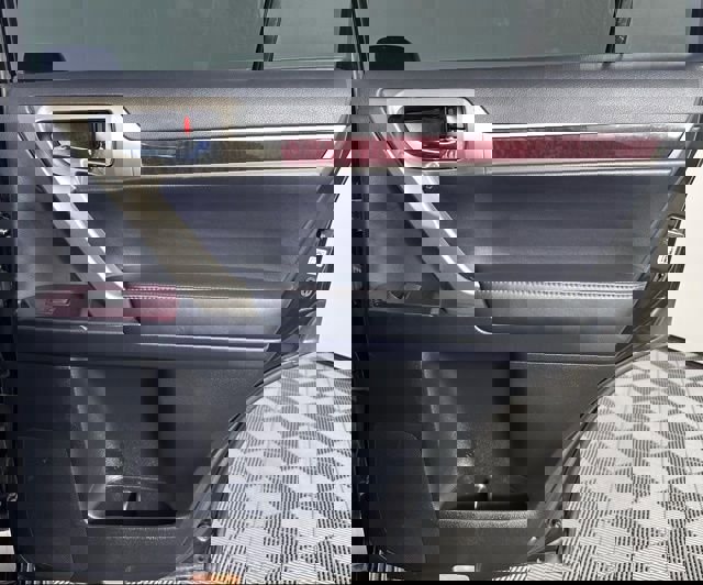 Used 2019 Lexus GX 460 Premium image 30