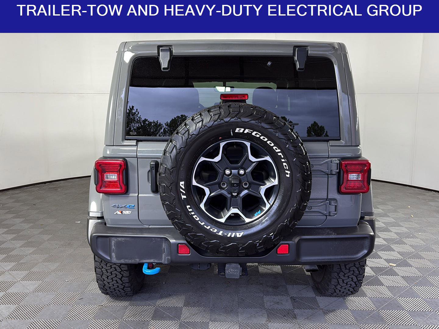 Used 2023 Jeep Wrangler Unlimited Rubicon 4xe w/ Cold Weather Group AWD/4WD image 6
