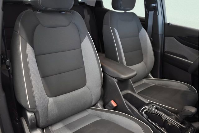 Used 2025 Chevrolet TrailBlazer LT w/ Driver Confidence Package AWD/4WD image 6