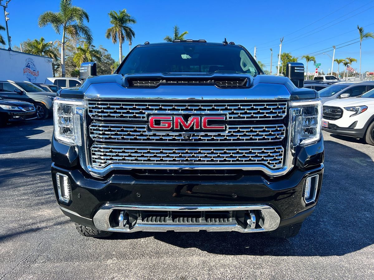 Used 2021 GMC Sierra 2500 Denali w/ Denali Ultimate Package AWD/4WD image 3