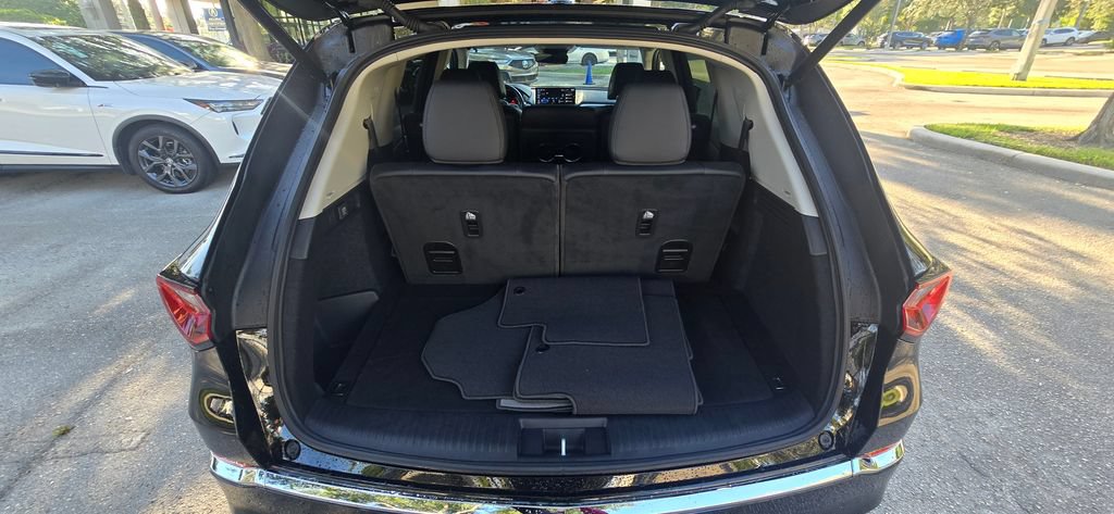 Certified 2026 Acura MDX FWD image 35