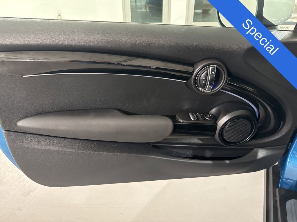 Used 2023 MINI Cooper S image 17