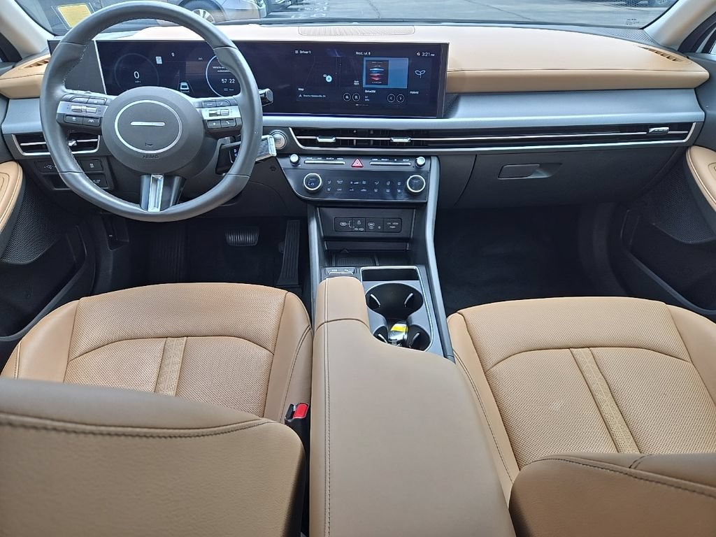 Certified 2025 Hyundai Sonata Limited FWD image 38