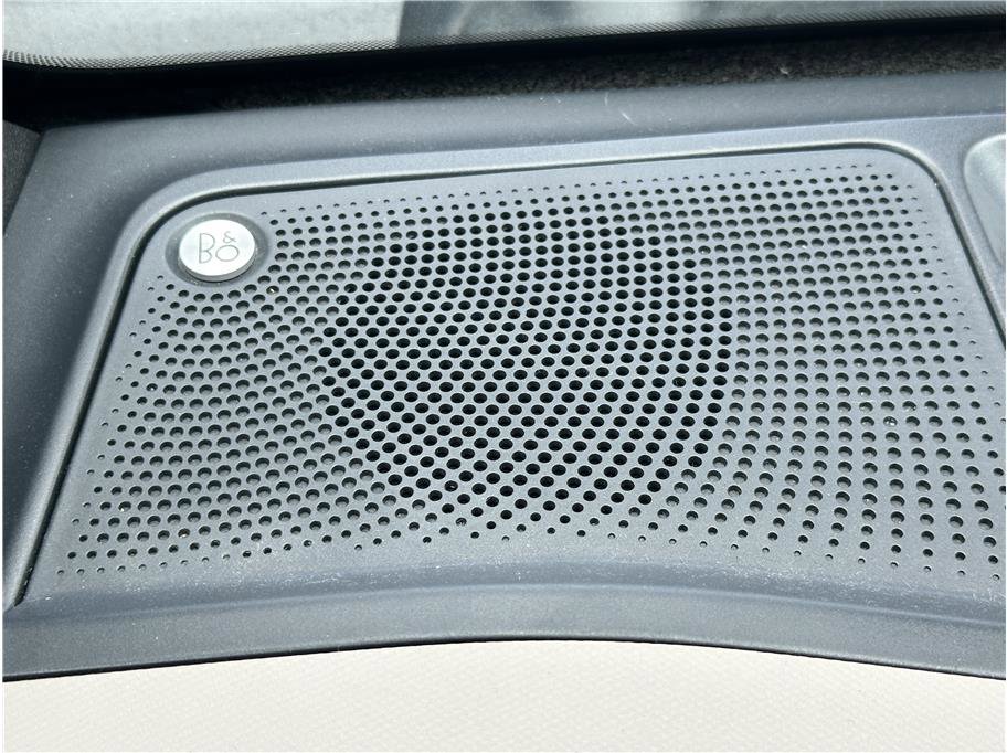 Used 2022 Ford Bronco Wildtrak image 32