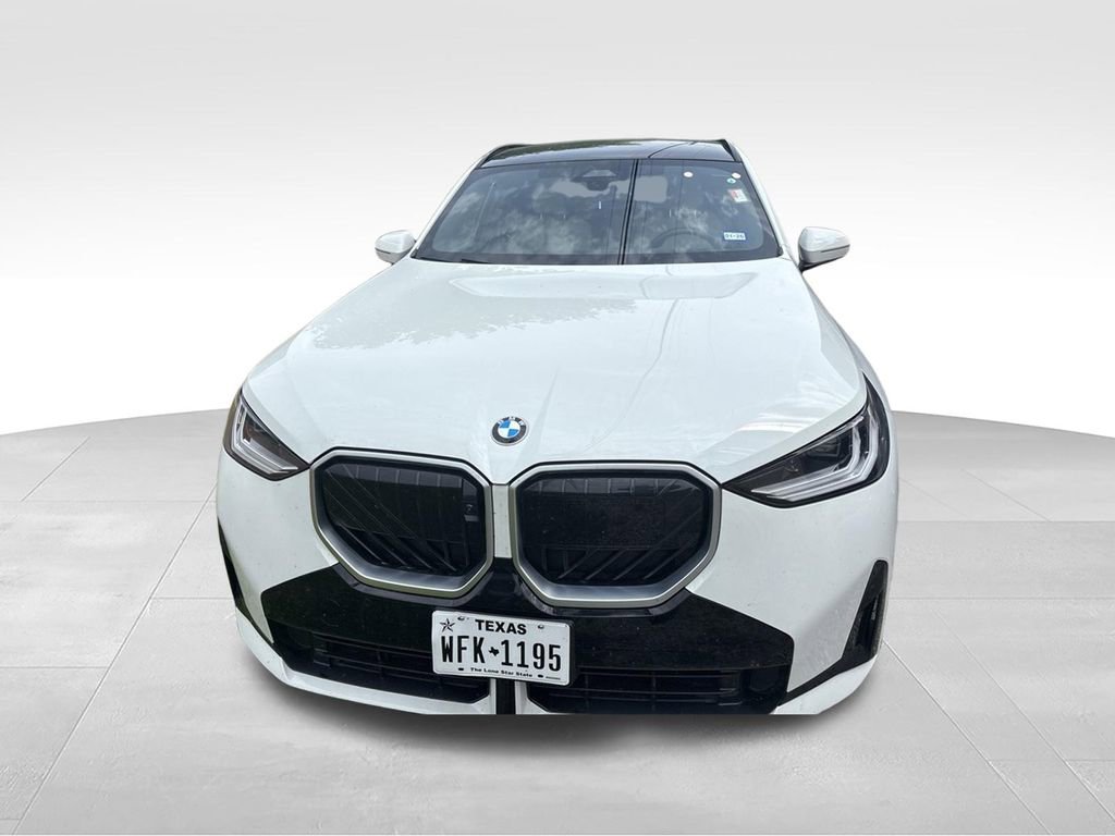 Used 2025 BMW X3 xDrive30 w/ Premium Package AWD/4WD image 3