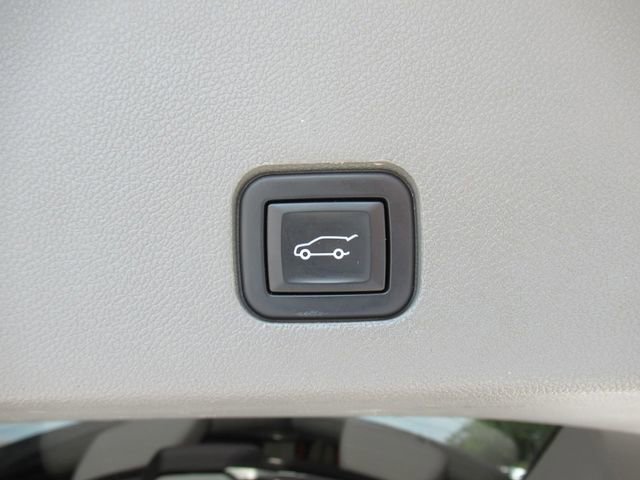 Used 2020 Cadillac XT6 Premium Luxury FWD image 36