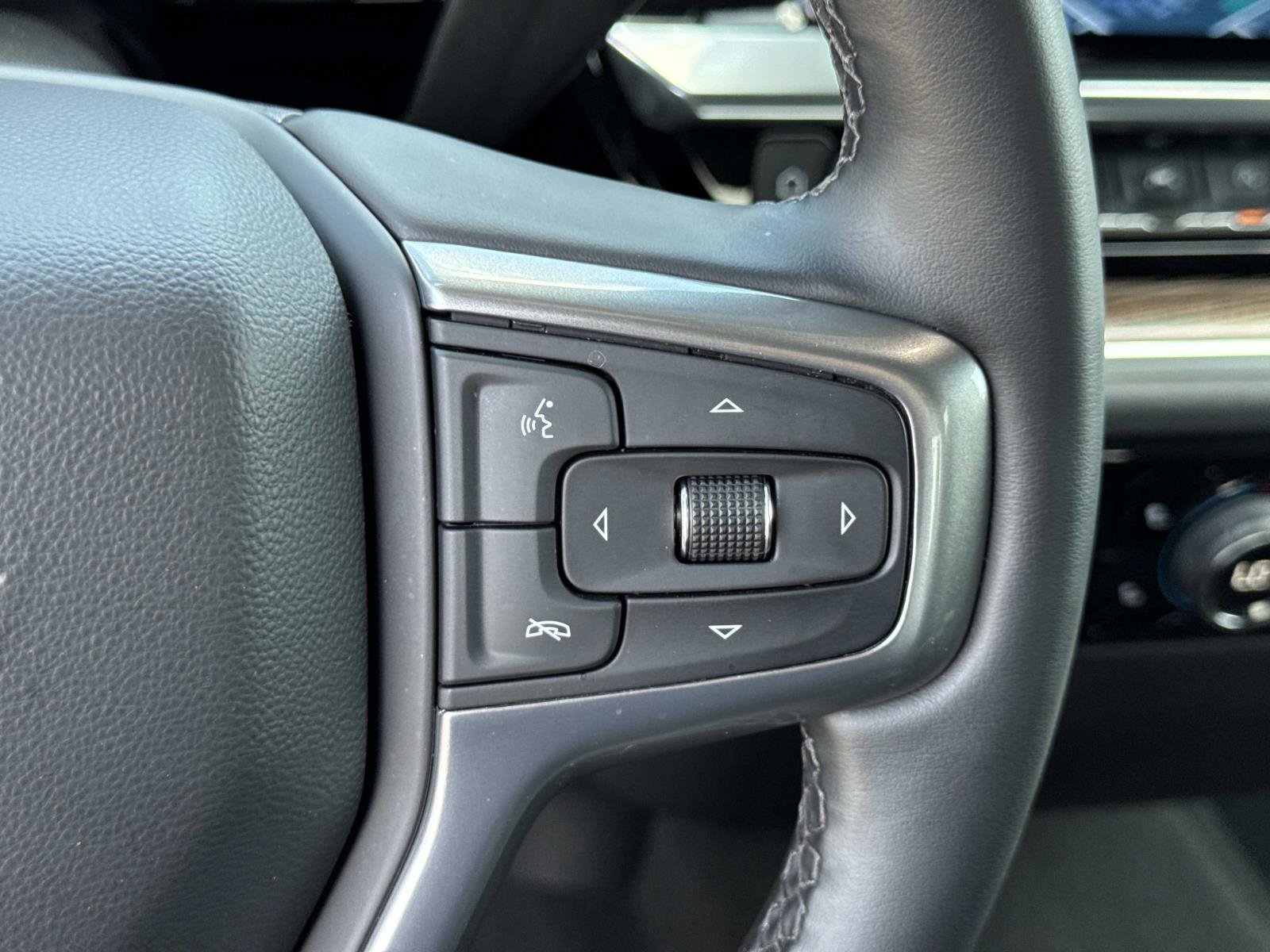 Used 2026 Chevrolet Silverado 1500 RST RWD image 12