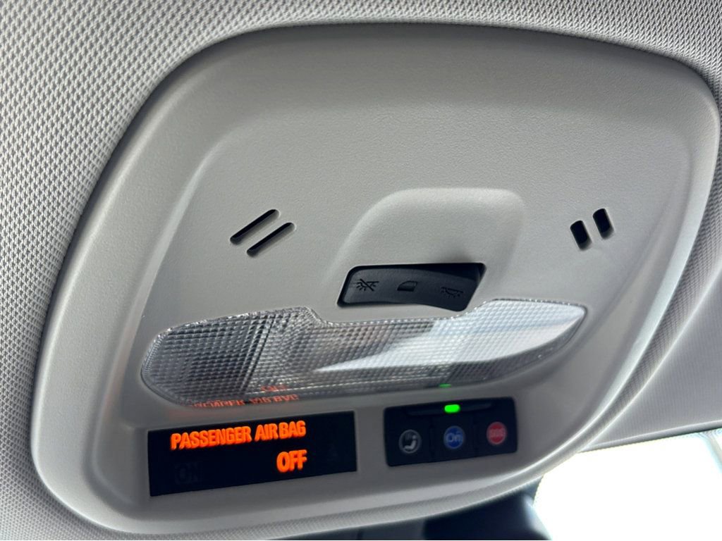 New 2026 Chevrolet Trax LT FWD image 32