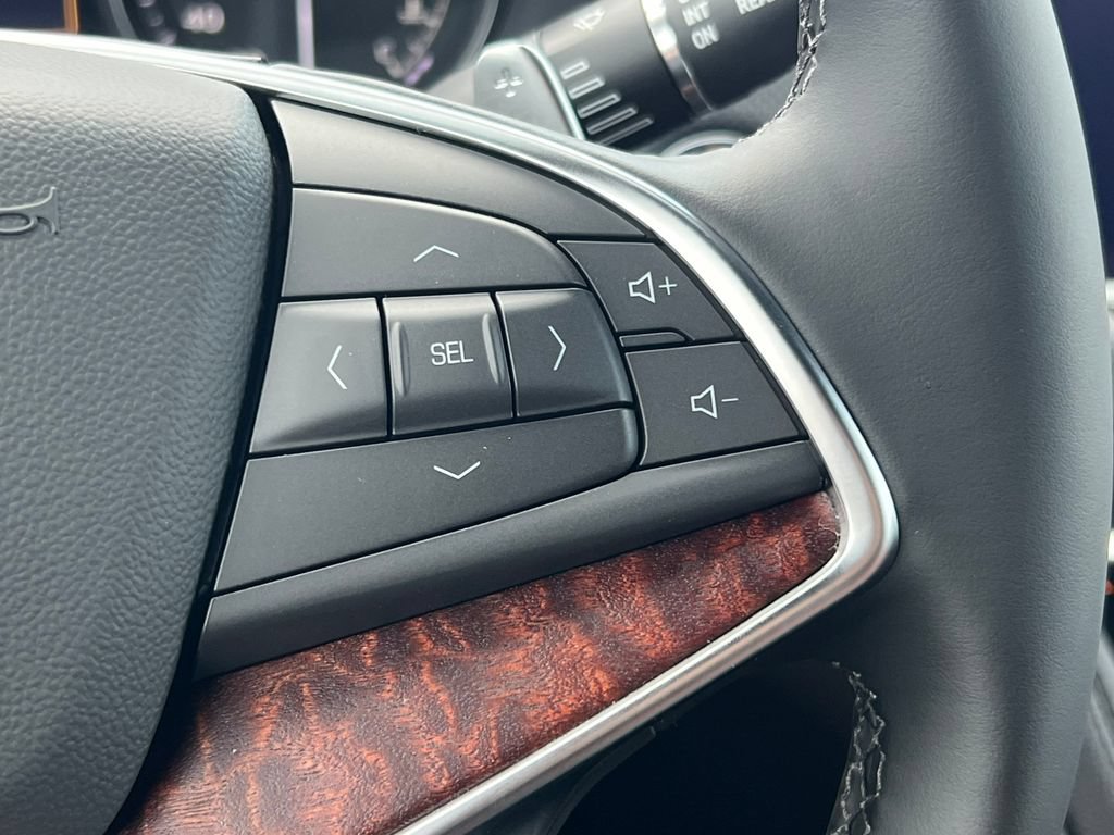 New 2026 Cadillac XT5 Sportv w/ LPO, Floor Liner Package AWD/4WD image 22