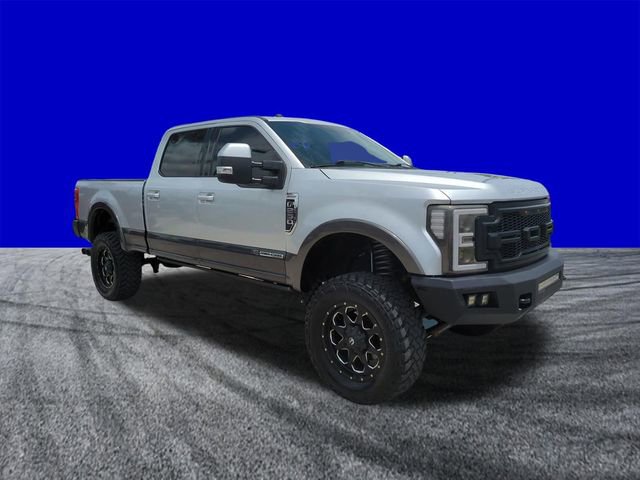 Used 2018 Ford F250 Lariat w/ Lariat Value Package AWD/4WD image 2