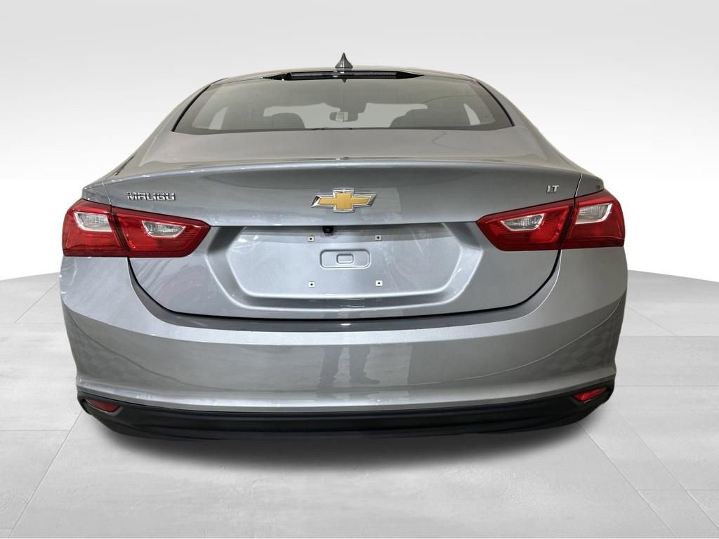Used 2023 Chevrolet Malibu LT FWD image 4